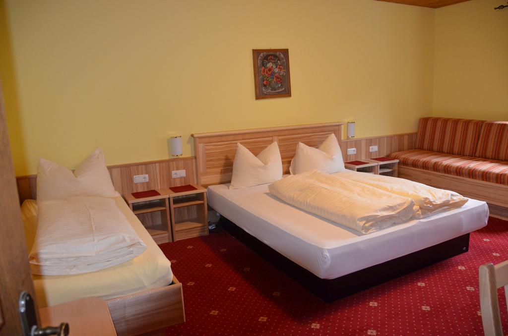 Gasthof-Pension Urzn Altmünster Quarto foto